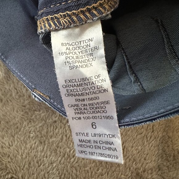 Wit and Wisdom High Rise Cuffed Stretch Shorts Women's size 6 - Picture 4 of 7